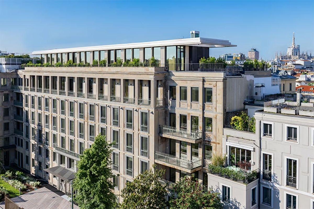 Kering acquiert un joyau immobilier dans le quartier de la mode à Milan pour 1,3 milliard d’euros