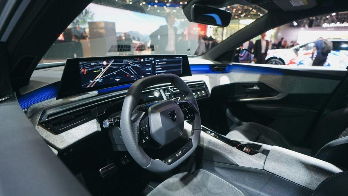 Stellantis et Mistral AI unissent leurs forces dans l’IA